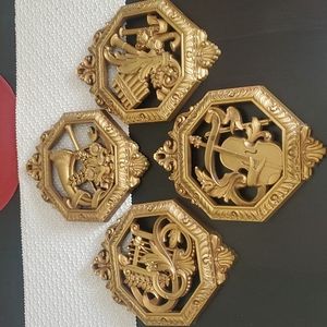 1976 Vintahe Syroco MCM Gold Musical Wall Decor